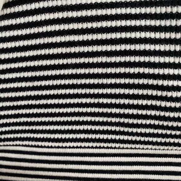 SHEIN Striped Turtleneck Sweater Rainbow Cuffs - Picture 3 of 4